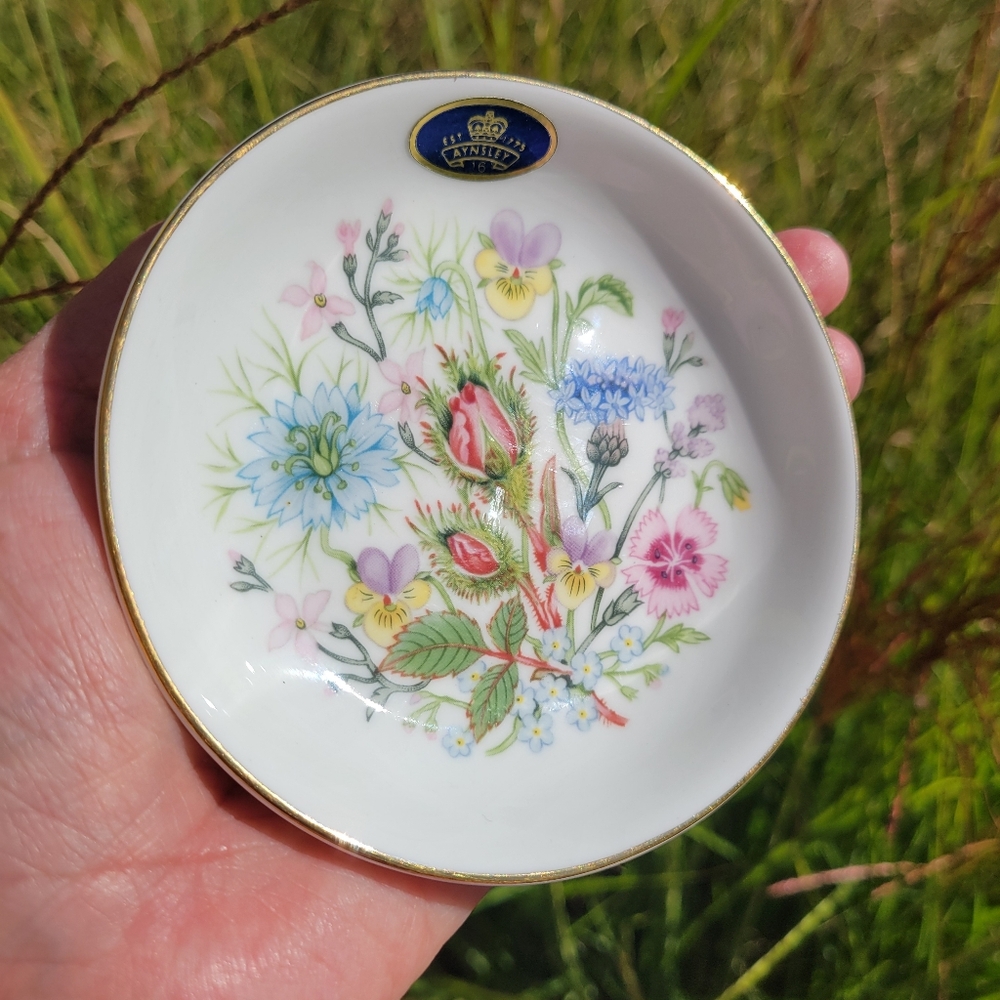 Aynsley Wild Tudor Bone China Floral Coaster Trinket Dish England ~ Shabby Chic